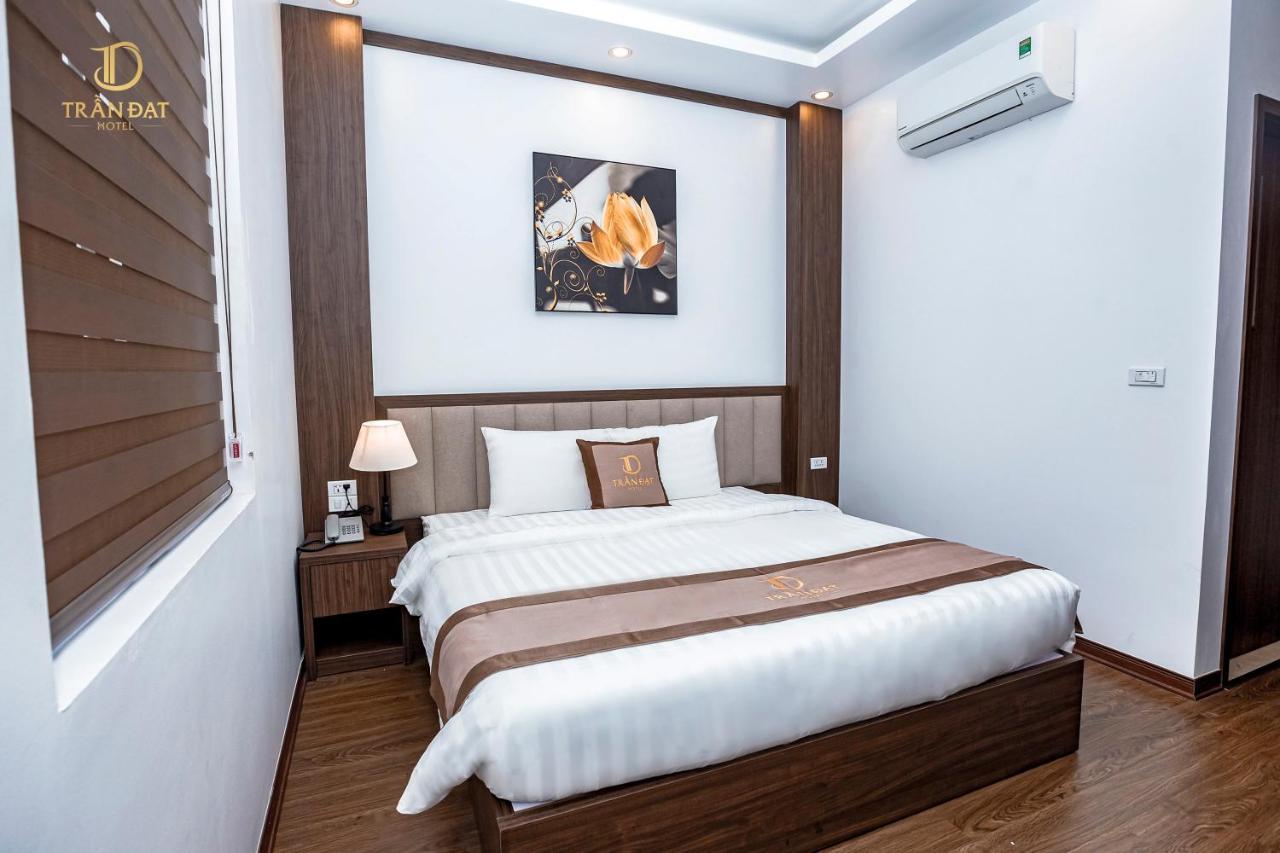 Tran Dat Hotel Ha Long Exteriör bild