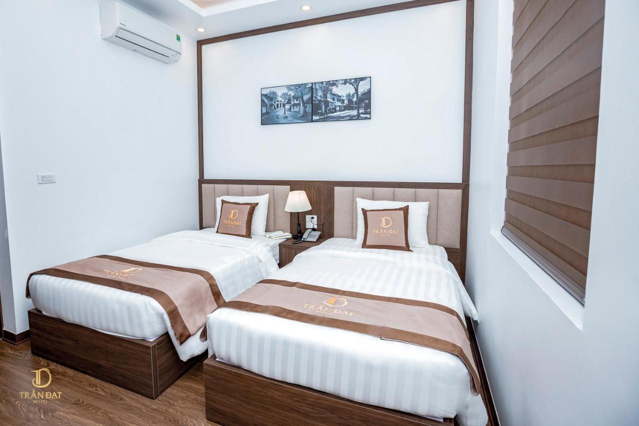 Tran Dat Hotel Ha Long Exteriör bild